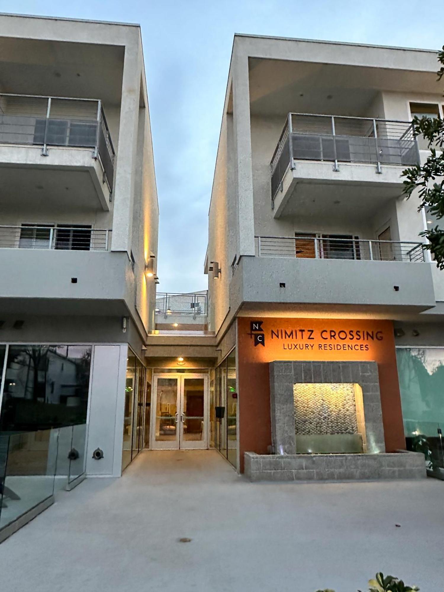 Nimitz Crossing Luxury Residences 圣地亚哥 外观 照片