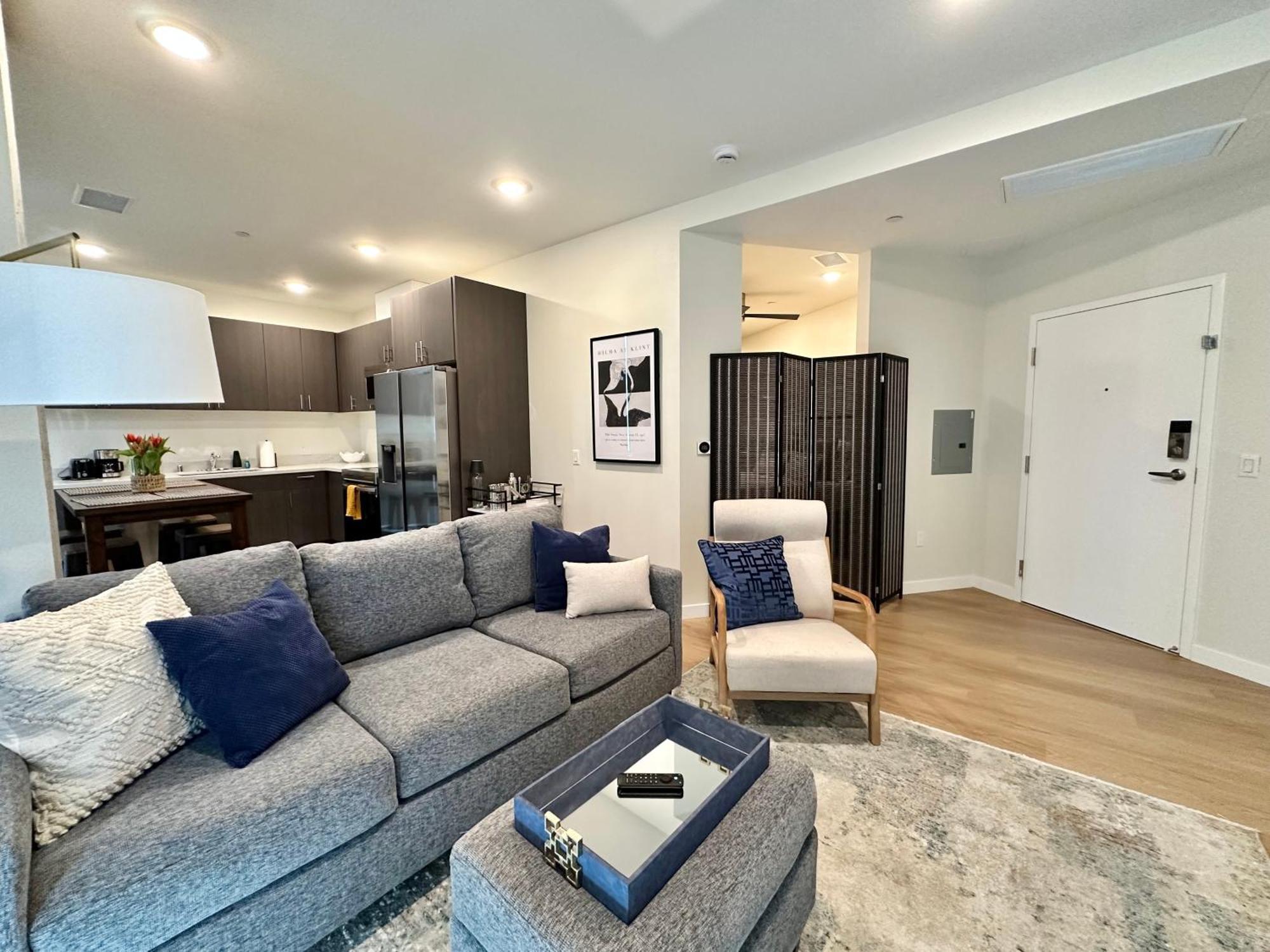 Nimitz Crossing Luxury Residences 圣地亚哥 客房 照片